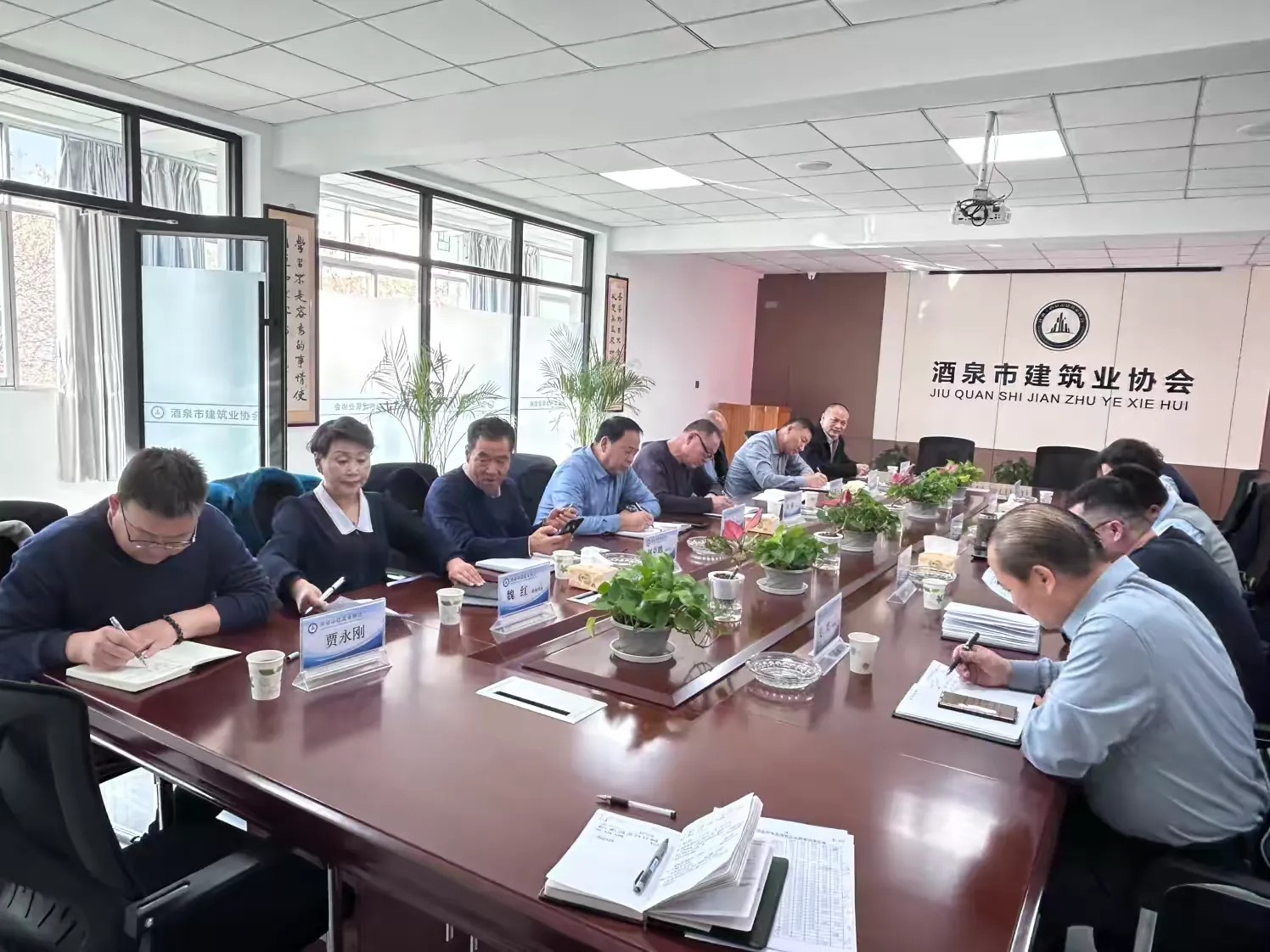 1764226566928882.jpg 1764226566928882.jpg